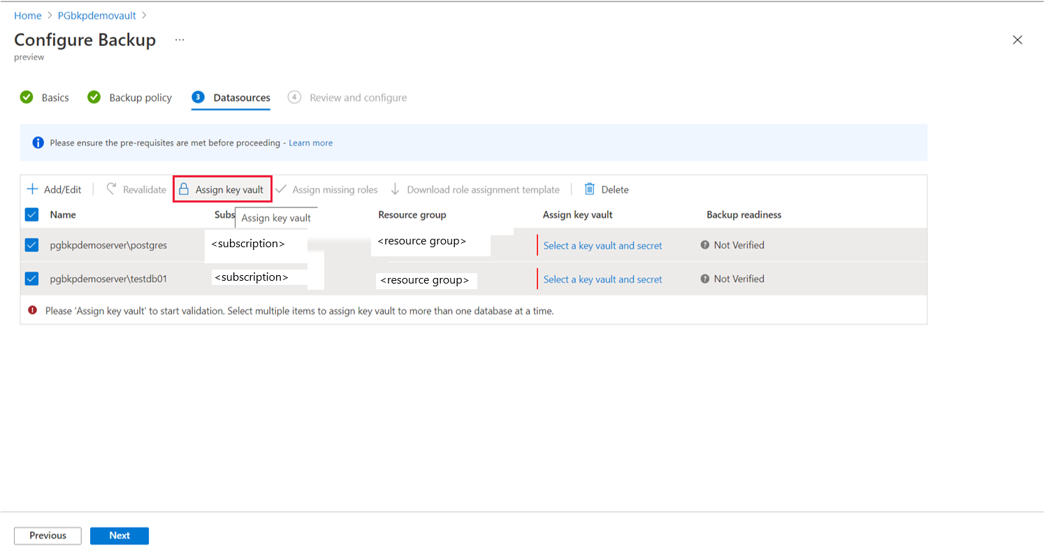 Screenshot that shows selections for assigning a key vault.