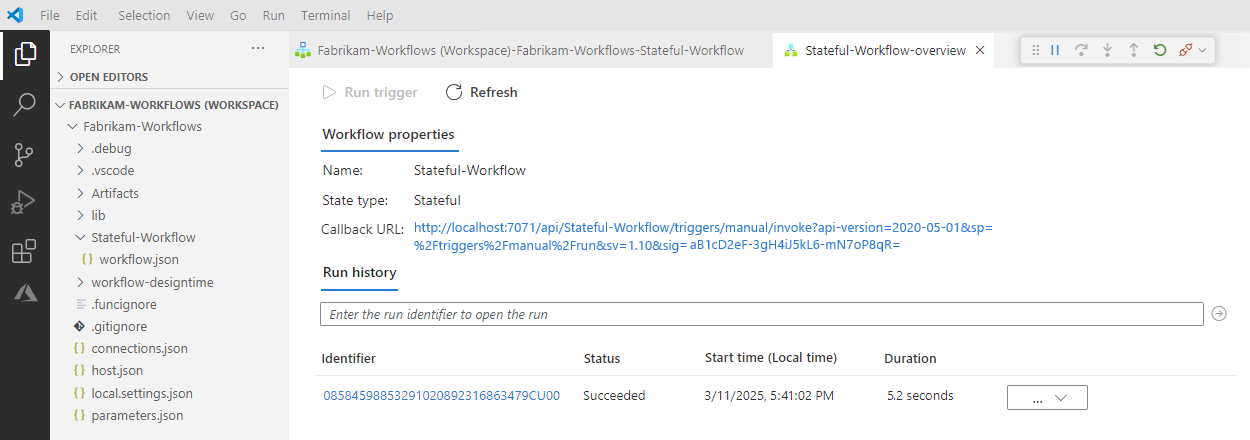 Capture d’écran montrant la page vue d’ensemble du flux de travail avec l’état et l’historique d’exécution.